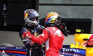 Гран При Великобритании 2011г Sebastian Vettel  Red Bull Racing & Fernando Alonso  Scuderia Ferrari Marlboro