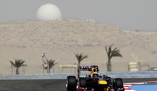 На трассе «Сахир» закончилась третья сессия свободных заездов перед Гран-при Бахрейна-2013.