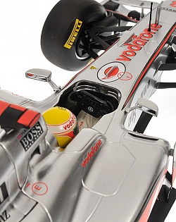 McLaren MP4-26, showcar, L. Hamilton, 1:18