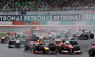 Гран При Малайзии 2013г. Воскресенье 24 марта гонка Марк Уэббер Red Bull Racing и Фелипе Масса Scuderia Ferrari