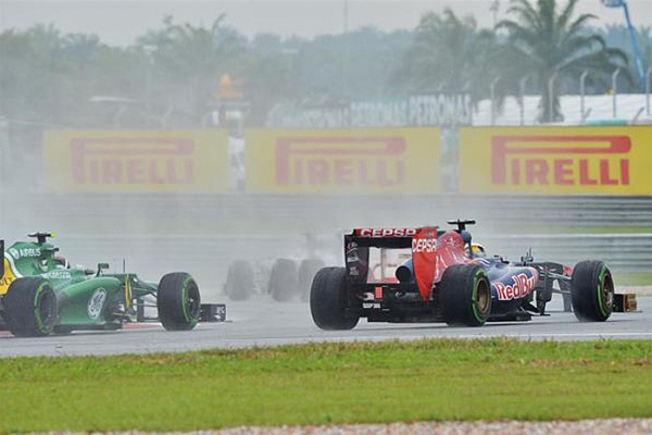 Гран При Малайзии 2013г. Воскресенье 24 марта гонка Даниэль Риккардо Scuderia Toro Rosso