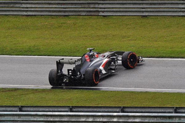 Гран При Малайзии 2013г. Пятница 22 марта вторая практика Эстебан Гутьеррес Sauber F1 Team