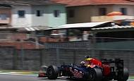 Гран При Бразилии 2012 г. Пятница 23 ноября вторая практика Марк Уэббер Red Bull Racing