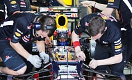 Гран При Бразилии 2012 г. Пятница 23 ноября первая практика Марк Уэббер Red Bull Racing