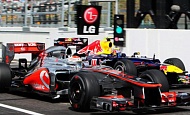 Гран При Японии 2012 г. Суббота 6 октября квалификация Дженсон Баттон Vodafone McLaren Mercedes и Марк Уэббер Red Bull Racing