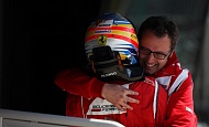 Гран При Великобритании 2011г Fernando Alonso победитель гонки и Stefano Domenicali 