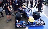 Гран При Великобритании  2012 г Пятница 6 июля вторая практика  Марк Уэббер Red Bull Racing