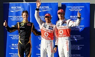 Гран При Австралии 2012 суббота 17  марта Льюис Хэмилтон, Дженсон Баттон Vodafone McLaren Mercedes и  Ромэн Грожан Lotus F1 Team 