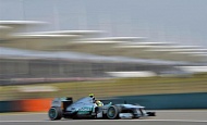 Гран При Китая 2013г. Пятница 12 апреля вторая практика Льюис Хэмилтон Mercedes AMG Petronas